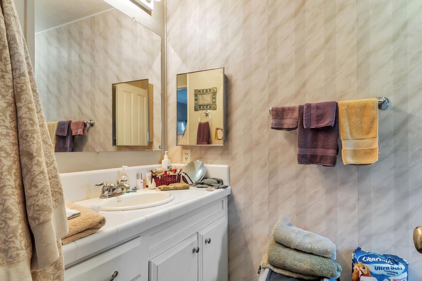 Detail Gallery Image 18 of 23 For 2435 Felt #71,  Santa Cruz,  CA 95062 - 2 Beds | 2 Baths