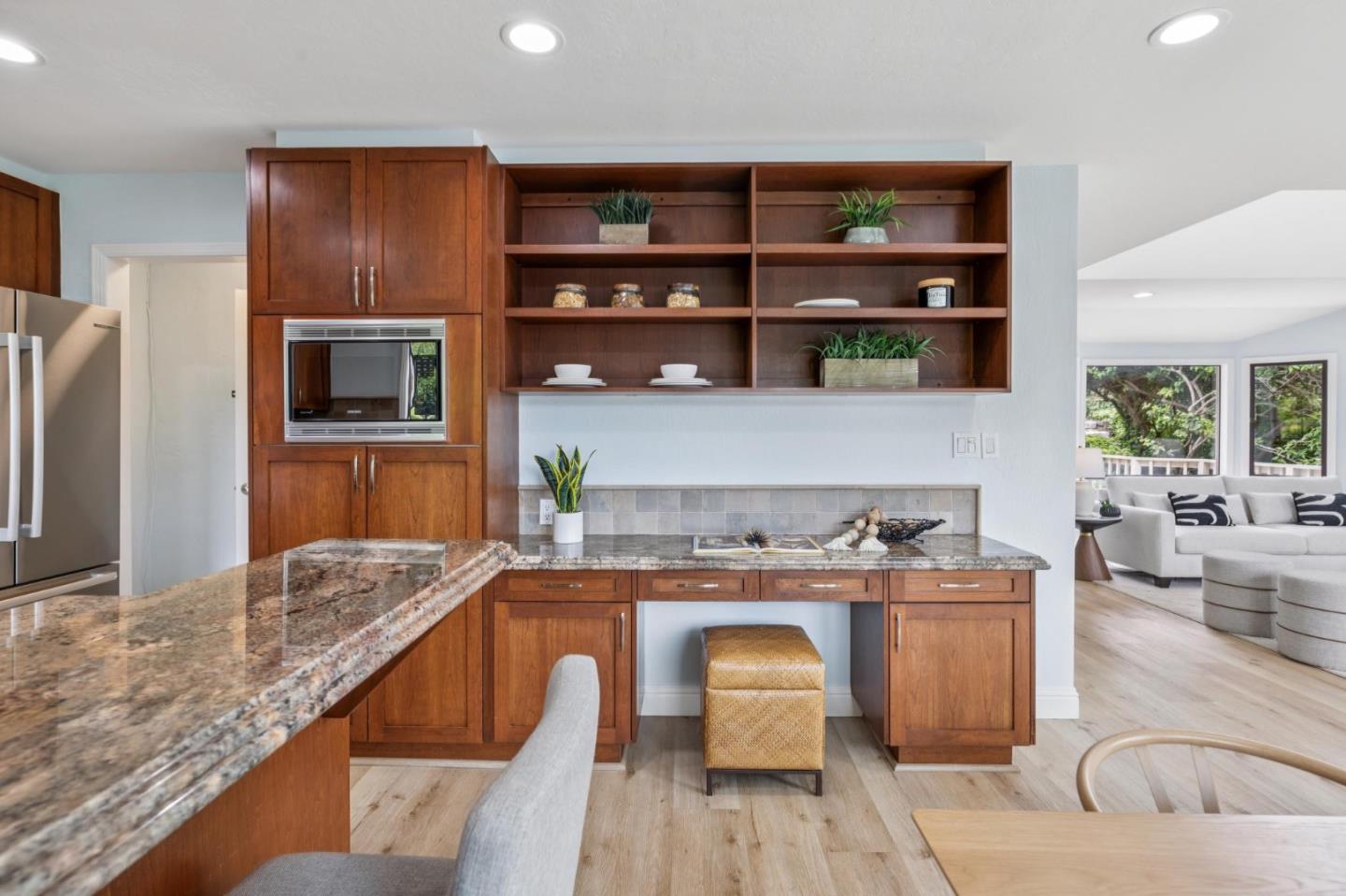 Detail Gallery Image 18 of 64 For 389 Avenue Granada, El Granada,  CA 94018 - 5 Beds | 3 Baths