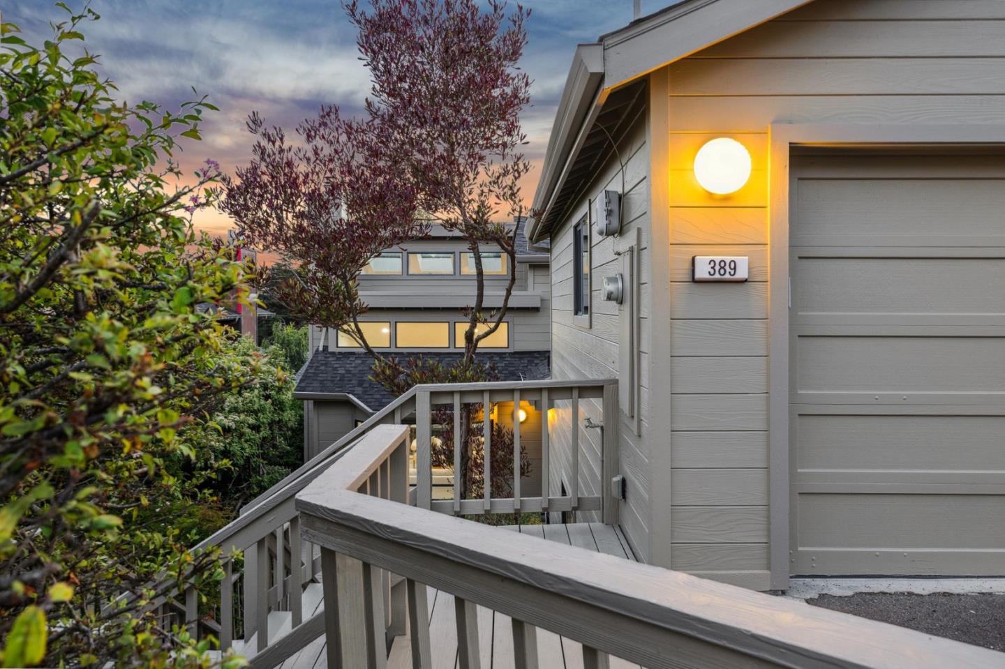 Detail Gallery Image 2 of 64 For 389 Avenue Granada, El Granada,  CA 94018 - 5 Beds | 3 Baths