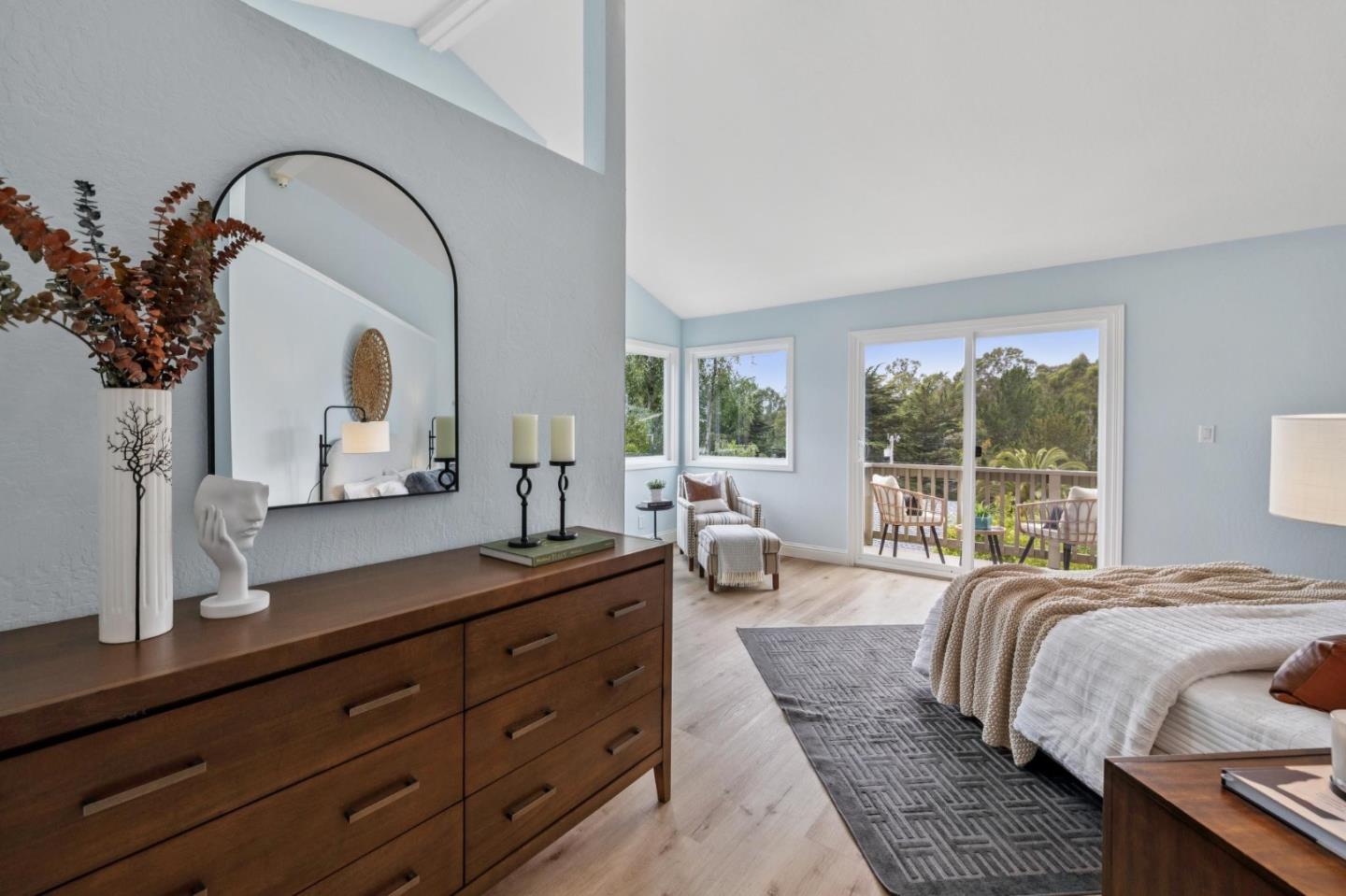 Detail Gallery Image 26 of 64 For 389 Avenue Granada, El Granada,  CA 94018 - 5 Beds | 3 Baths