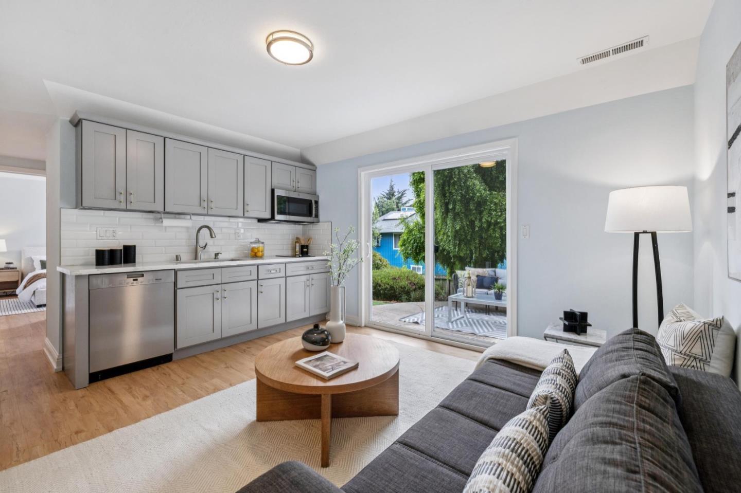 Detail Gallery Image 49 of 64 For 389 Avenue Granada, El Granada,  CA 94018 - 5 Beds | 3 Baths