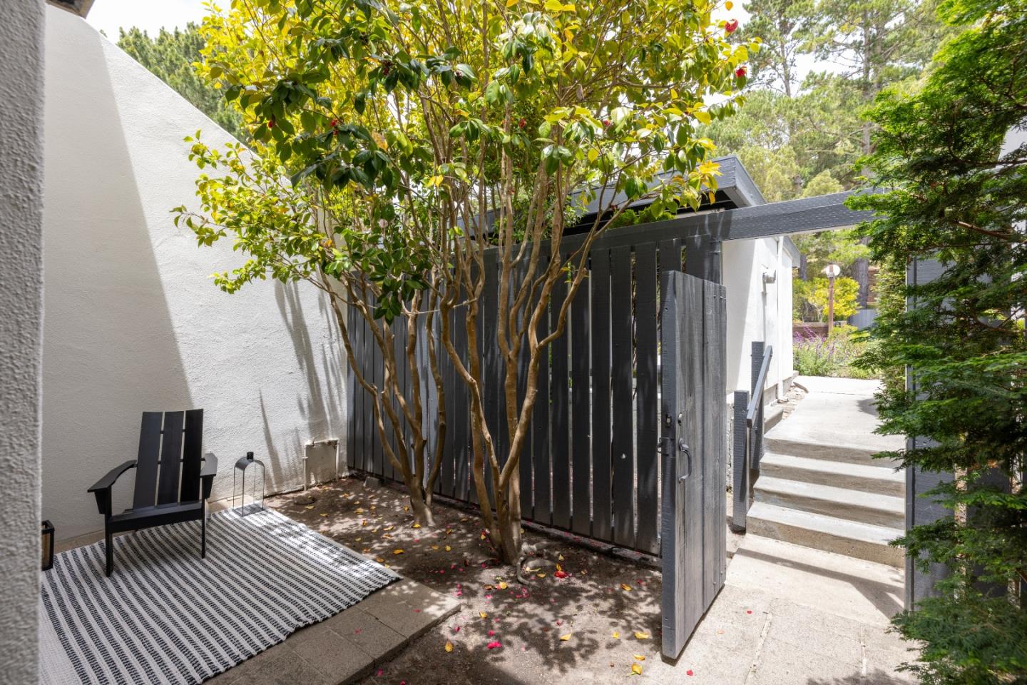 Detail Gallery Image 28 of 46 For 3600 High Meadow Dr #7,  Carmel,  CA 93923 - 2 Beds | 1/1 Baths