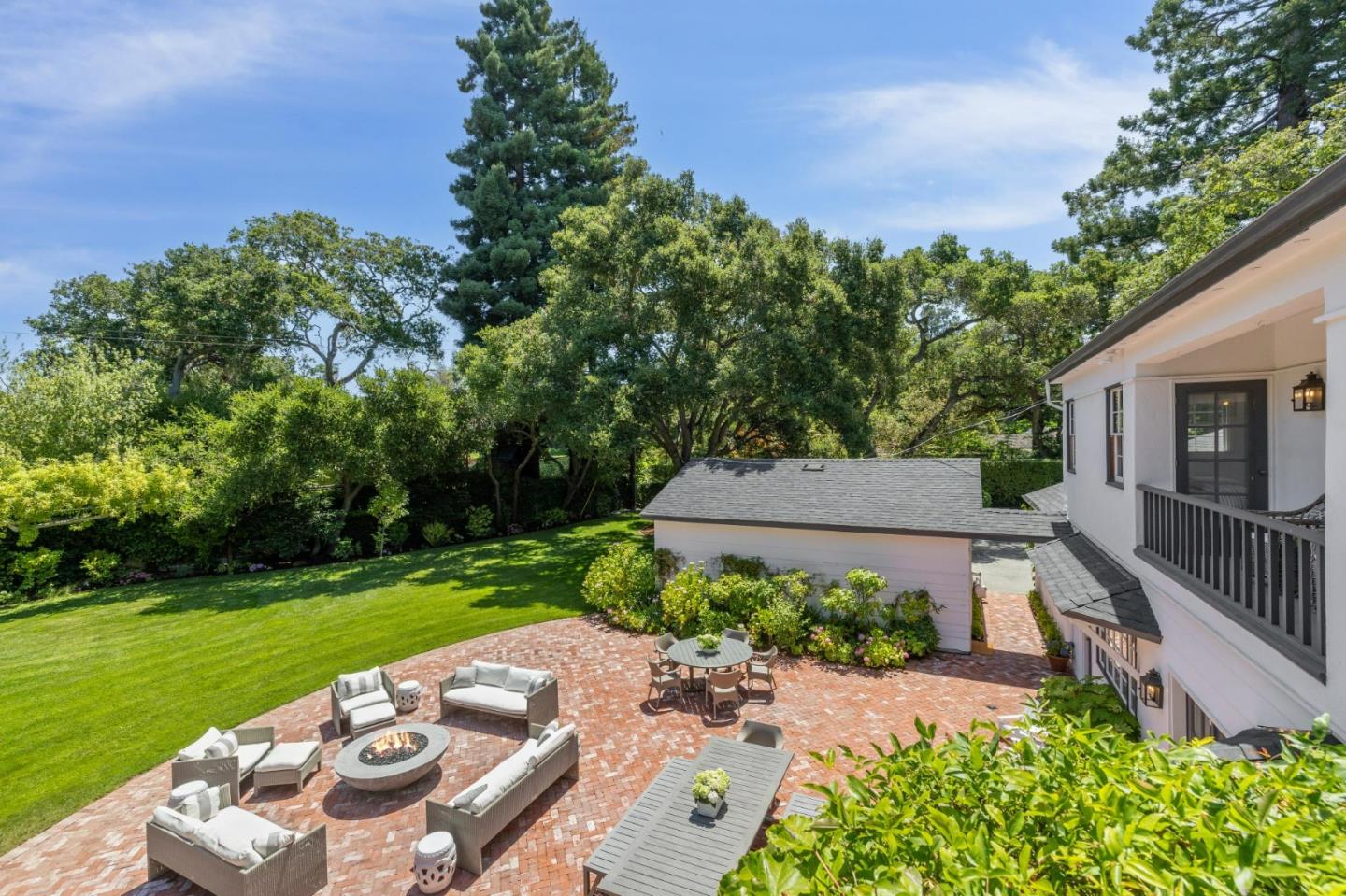 Detail Gallery Image 53 of 73 For 54 & 80 Rosewood Dr, Atherton,  CA 94027 - 5 Beds | 4/2 Baths