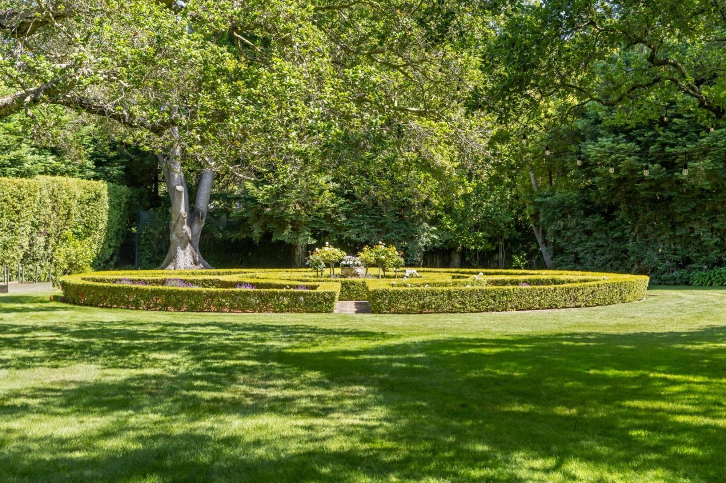 Detail Gallery Image 68 of 73 For 54 & 80 Rosewood Dr, Atherton,  CA 94027 - 5 Beds | 4/2 Baths