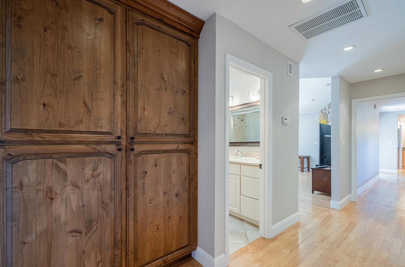 Detail Gallery Image 19 of 45 For 22470 Estoque Pl, Salinas,  CA 93908 - 4 Beds | 2/1 Baths