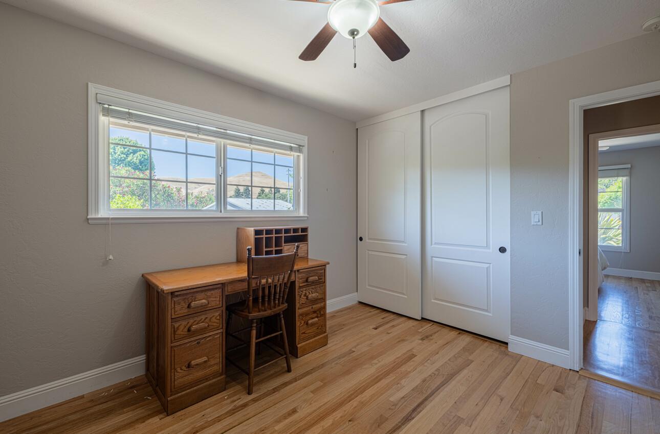 Detail Gallery Image 30 of 45 For 22470 Estoque Pl, Salinas,  CA 93908 - 4 Beds | 2/1 Baths