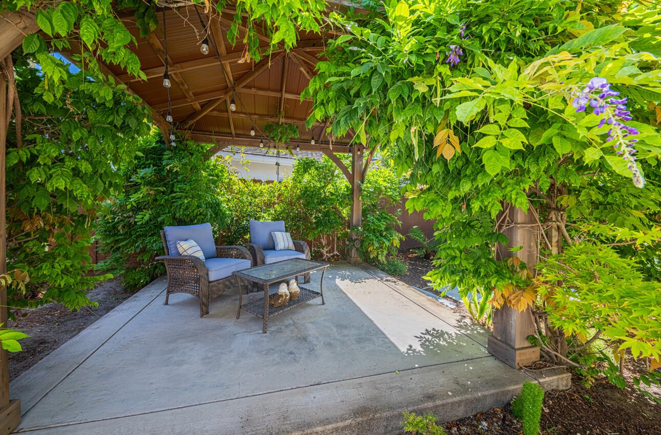 Detail Gallery Image 35 of 45 For 22470 Estoque Pl, Salinas,  CA 93908 - 4 Beds | 2/1 Baths