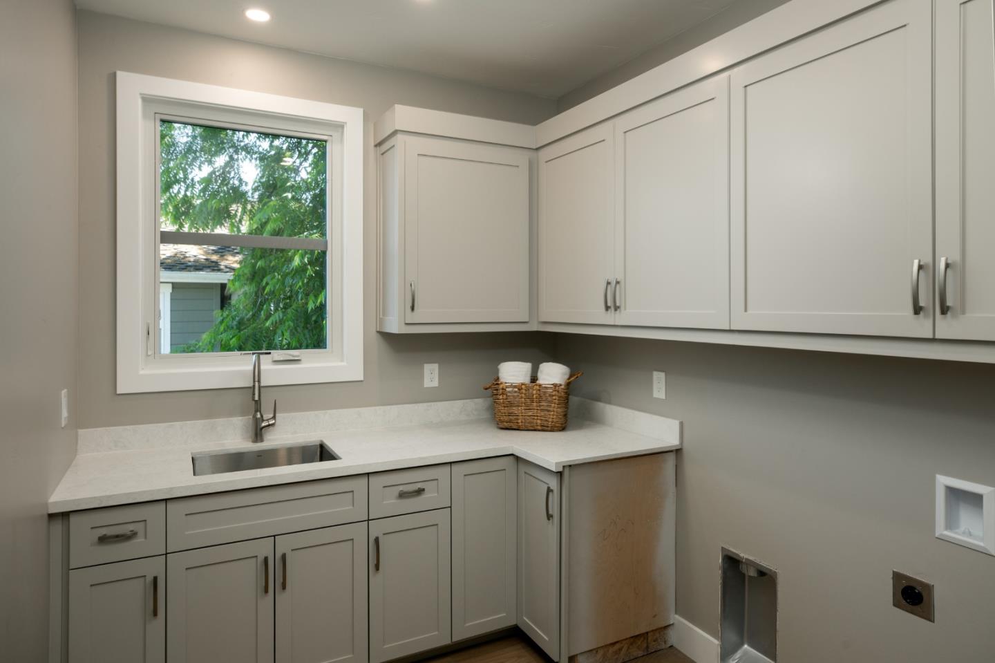 Detail Gallery Image 29 of 38 For 195 N 3rd St, Campbell,  CA 95008 - 4 Beds | 3 Baths