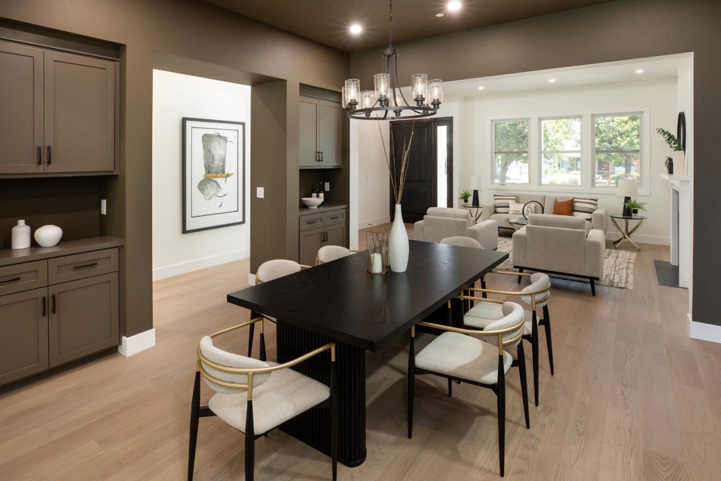 Detail Gallery Image 7 of 38 For 195 N 3rd St, Campbell,  CA 95008 - 4 Beds | 3 Baths