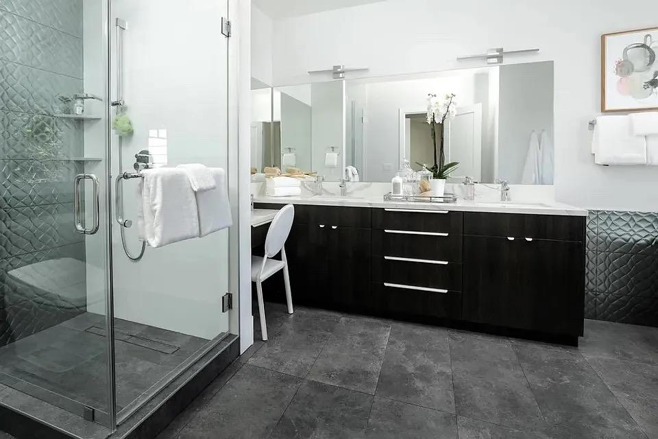 Detail Gallery Image 12 of 17 For 1911 Menalto Ave, Menlo Park,  CA 94025 - 4 Beds | 4/1 Baths