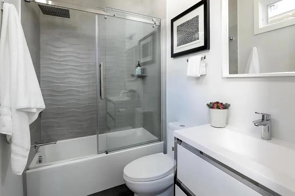 Detail Gallery Image 6 of 17 For 1911 Menalto Ave, Menlo Park,  CA 94025 - 4 Beds | 4/1 Baths