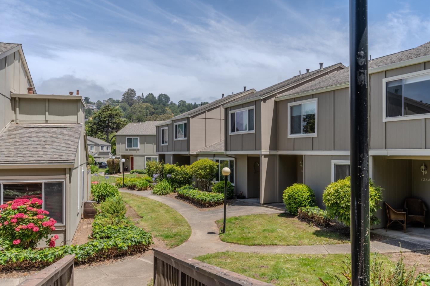 Detail Gallery Image 29 of 37 For 1263 Rosita Rd, Pacifica,  CA 94044 - 3 Beds | 2/1 Baths