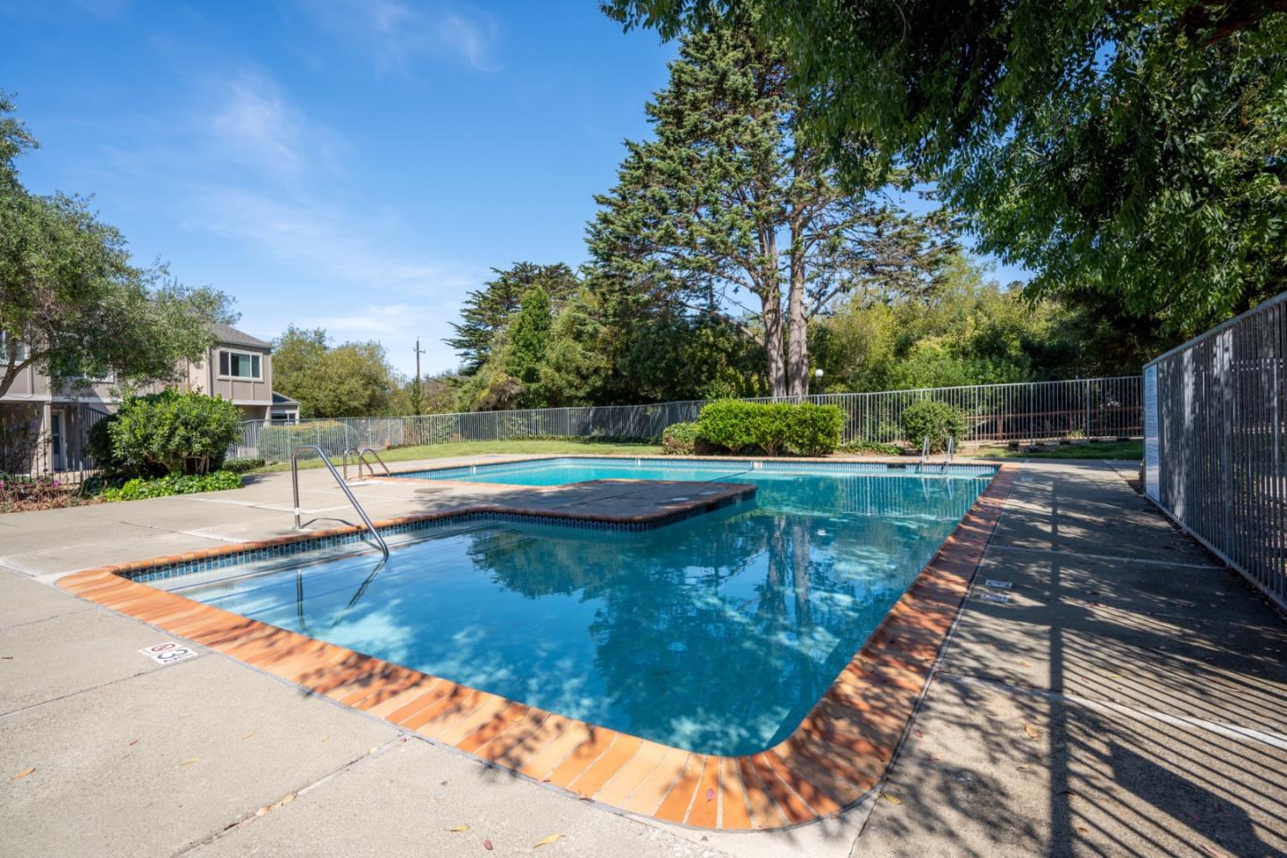 Detail Gallery Image 35 of 37 For 1263 Rosita Rd, Pacifica,  CA 94044 - 3 Beds | 2/1 Baths