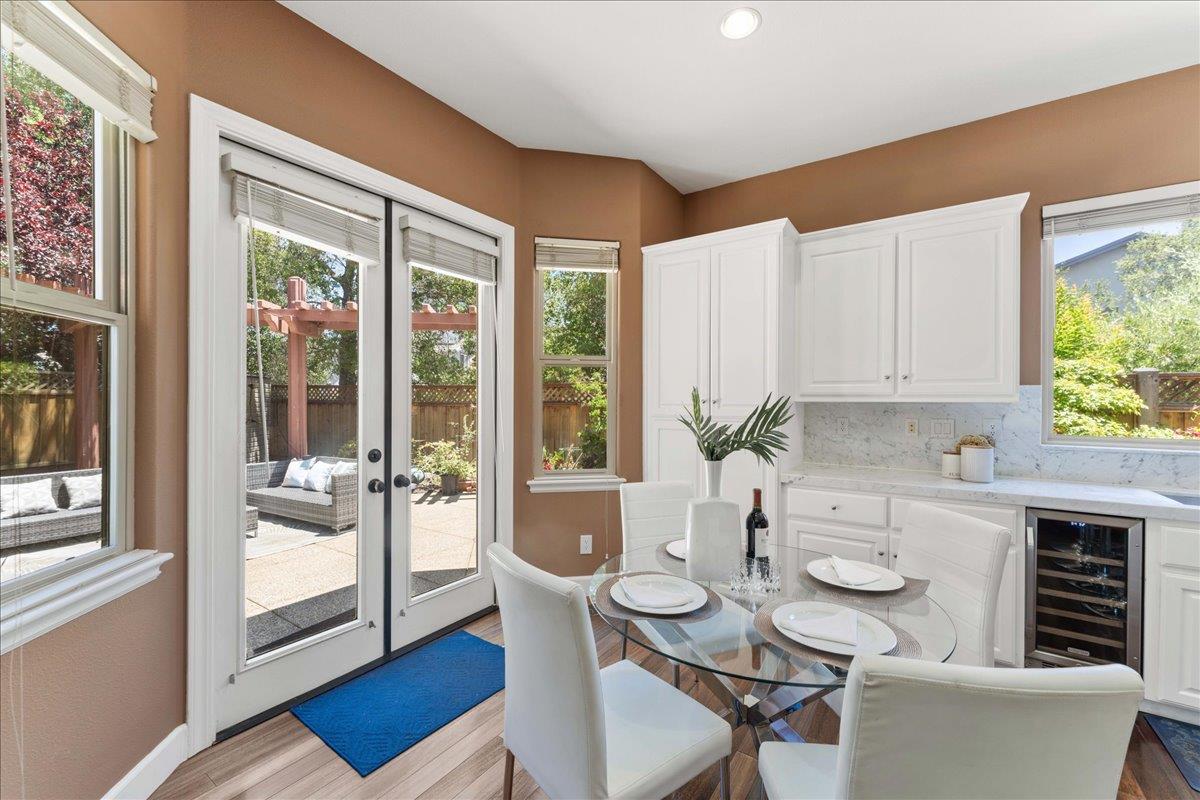 Detail Gallery Image 10 of 44 For 3440 Gravina Pl, Pleasanton,  CA 94566 - 4 Beds | 3 Baths