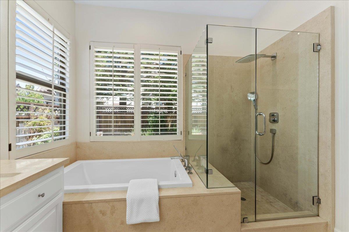 Detail Gallery Image 28 of 44 For 3440 Gravina Pl, Pleasanton,  CA 94566 - 4 Beds | 3 Baths