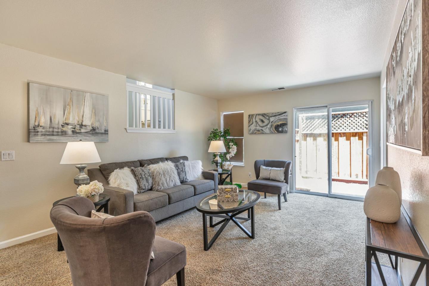 Detail Gallery Image 11 of 21 For 1234 Blacksmith Dr, Gilroy,  CA 95020 - 4 Beds | 2/1 Baths