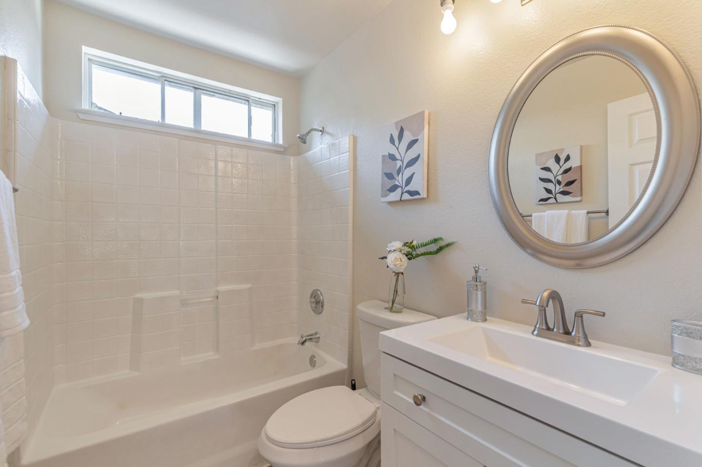 Detail Gallery Image 17 of 21 For 1234 Blacksmith Dr, Gilroy,  CA 95020 - 4 Beds | 2/1 Baths