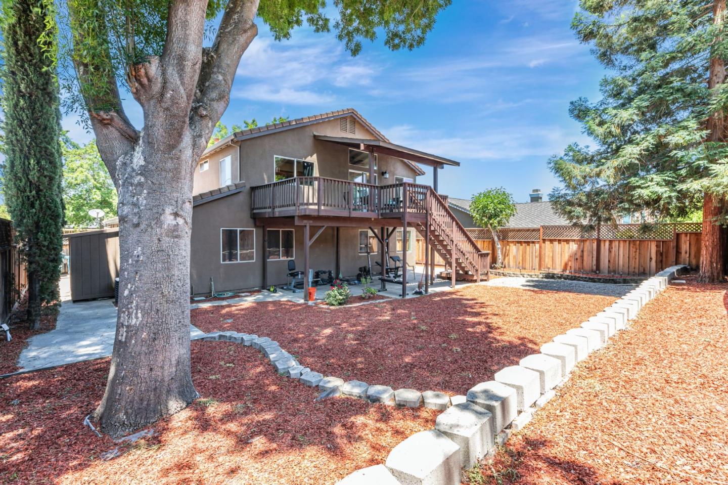 Detail Gallery Image 20 of 21 For 1234 Blacksmith Dr, Gilroy,  CA 95020 - 4 Beds | 2/1 Baths
