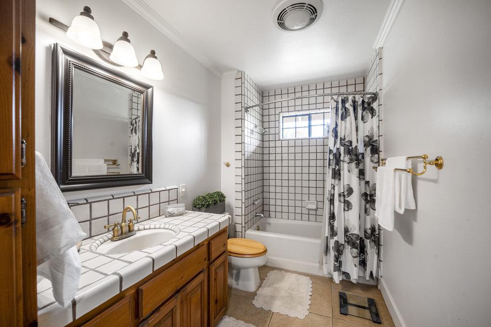Detail Gallery Image 27 of 58 For 1090 W Edmundson Ave, Morgan Hill,  CA 95037 - 4 Beds | 3 Baths
