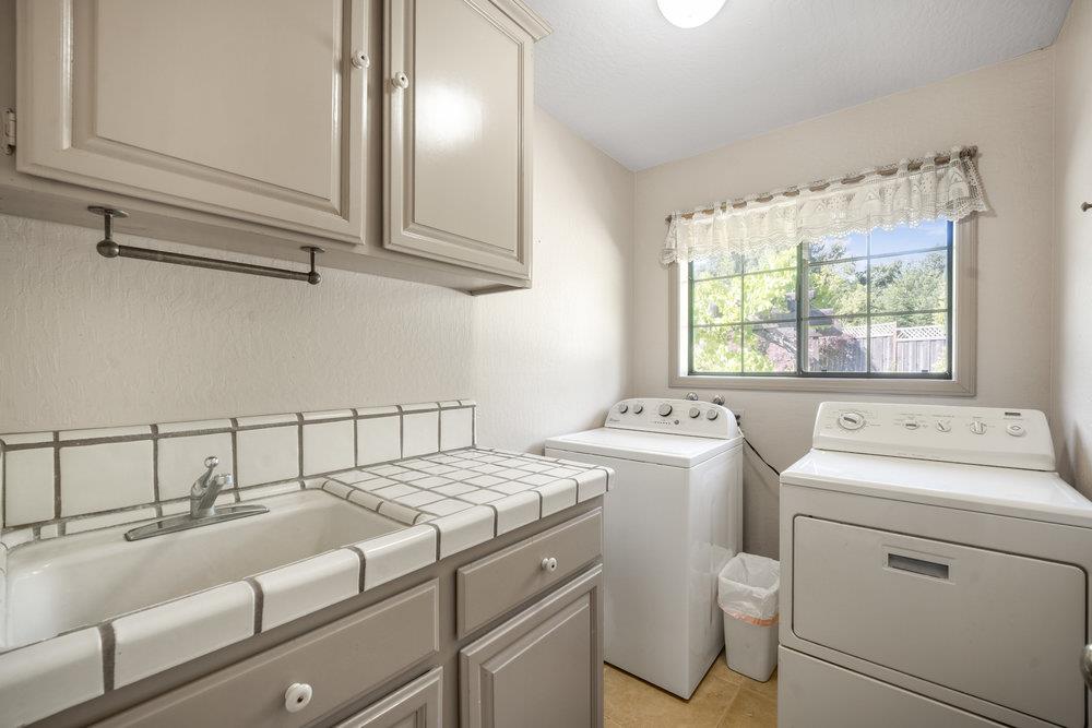 Detail Gallery Image 29 of 58 For 1090 W Edmundson Ave, Morgan Hill,  CA 95037 - 4 Beds | 3 Baths