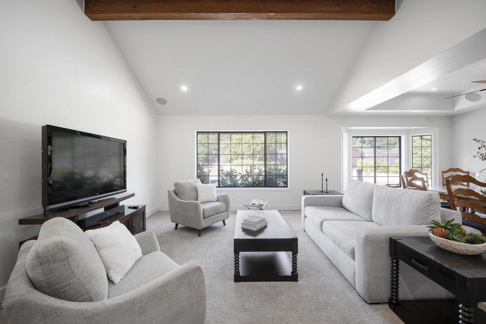 Detail Gallery Image 4 of 58 For 1090 W Edmundson Ave, Morgan Hill,  CA 95037 - 4 Beds | 3 Baths