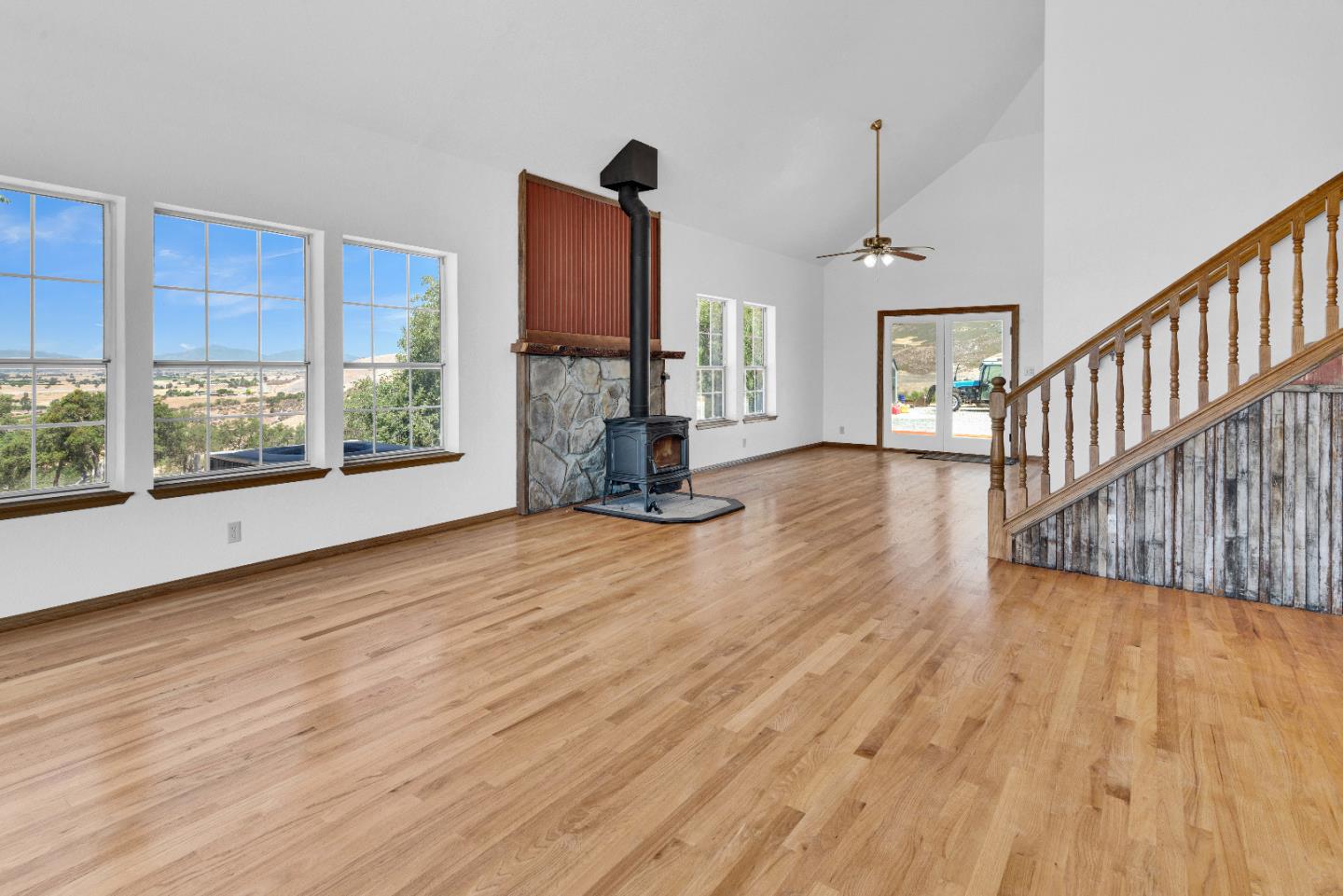 Detail Gallery Image 11 of 57 For 70500 Bradley Lockwood Rd, Lockwood,  CA 93932 - 3 Beds | 2/1 Baths