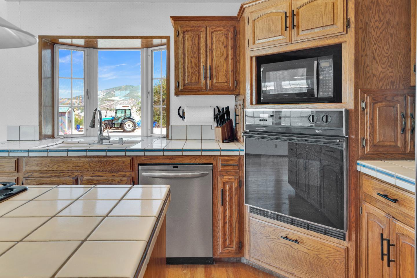Detail Gallery Image 17 of 57 For 70500 Bradley Lockwood Rd, Lockwood,  CA 93932 - 3 Beds | 2/1 Baths