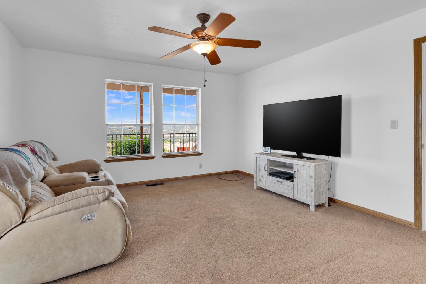 Detail Gallery Image 22 of 57 For 70500 Bradley Lockwood Rd, Lockwood,  CA 93932 - 3 Beds | 2/1 Baths