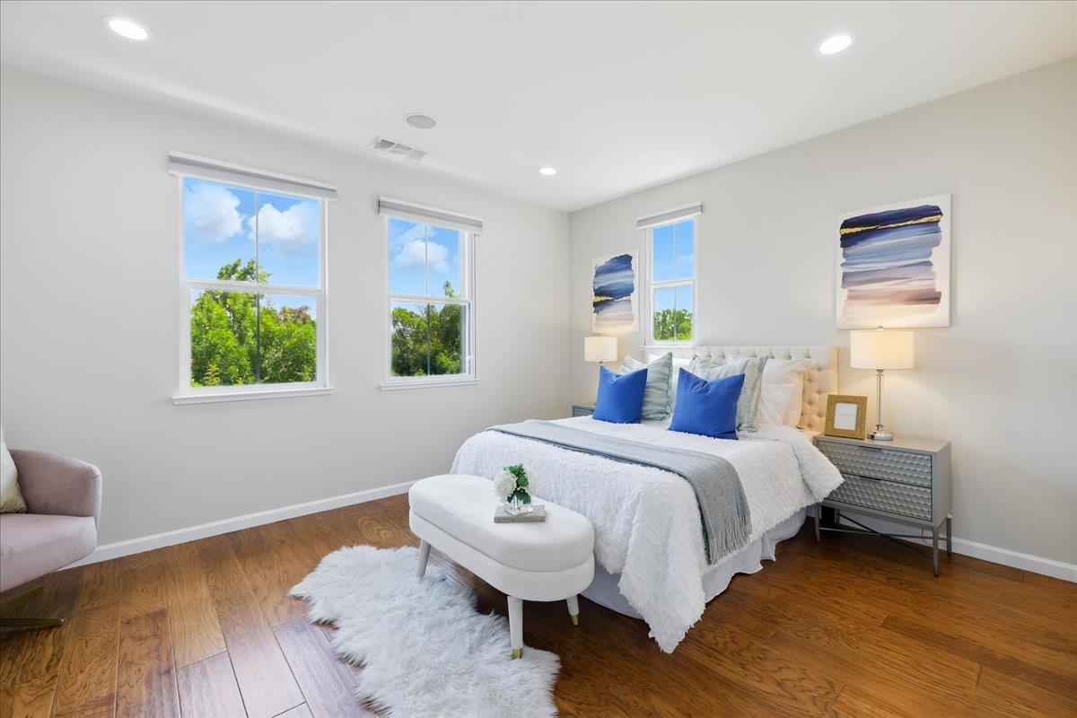 Detail Gallery Image 17 of 46 For 1581 Shore Pl #1,  Santa Clara,  CA 95054 - 4 Beds | 4 Baths