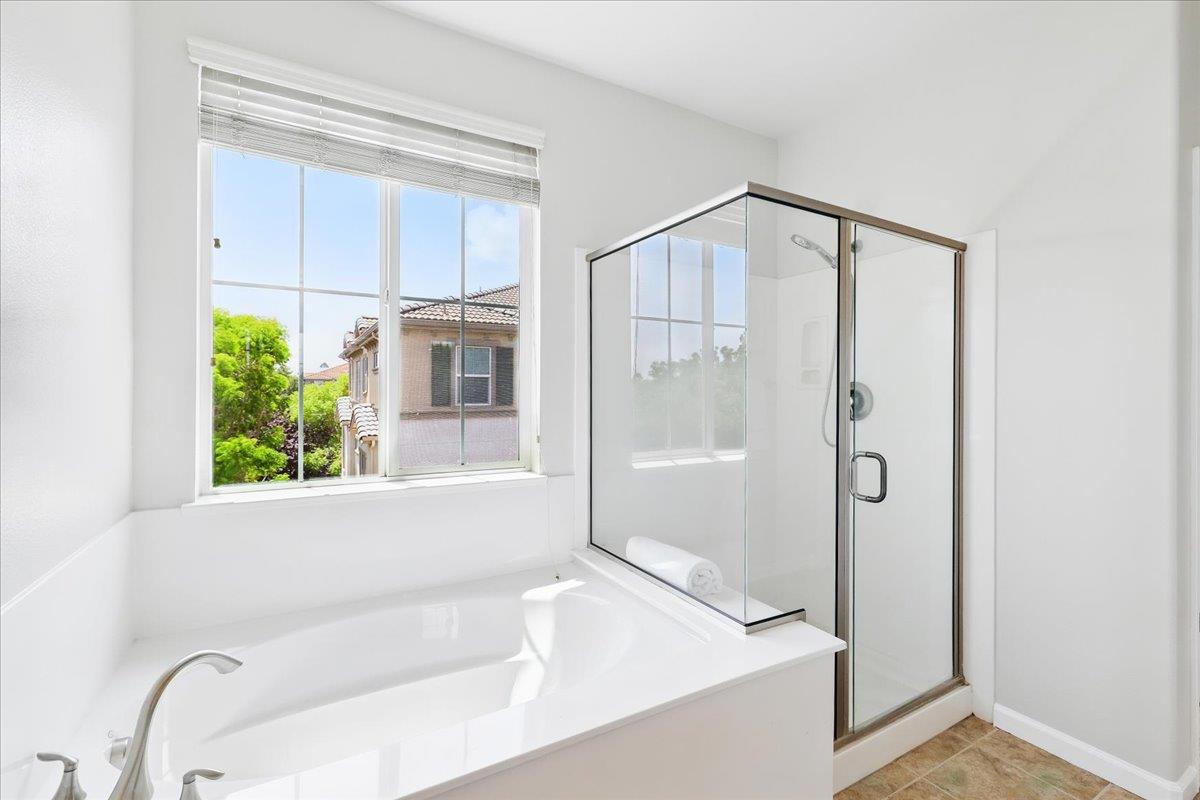 Detail Gallery Image 20 of 46 For 1581 Shore Pl #1,  Santa Clara,  CA 95054 - 4 Beds | 4 Baths