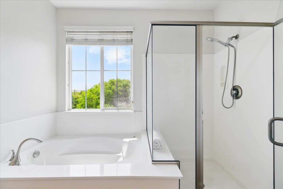 Detail Gallery Image 22 of 46 For 1581 Shore Pl #1,  Santa Clara,  CA 95054 - 4 Beds | 4 Baths