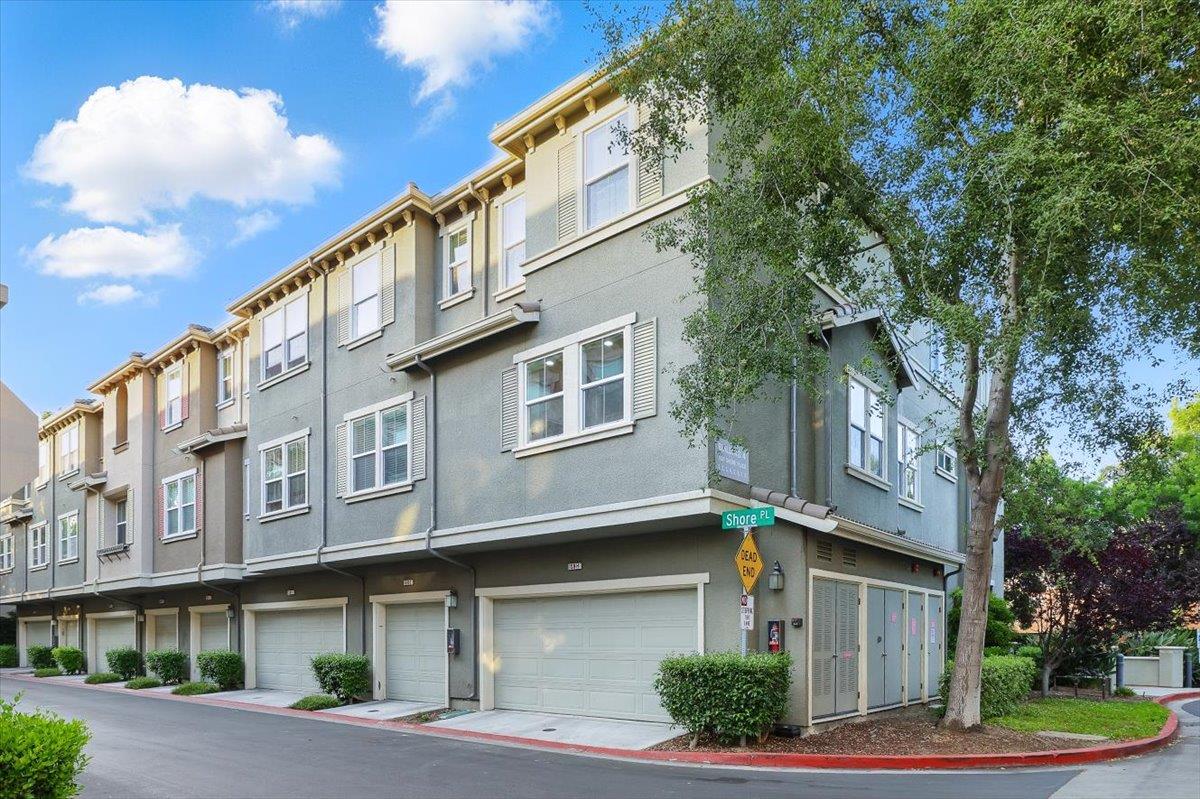 Detail Gallery Image 32 of 46 For 1581 Shore Pl #1,  Santa Clara,  CA 95054 - 4 Beds | 4 Baths