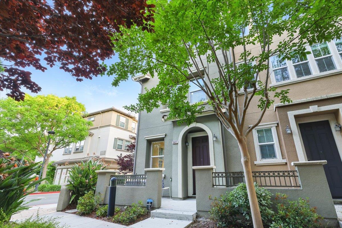 Detail Gallery Image 34 of 46 For 1581 Shore Pl #1,  Santa Clara,  CA 95054 - 4 Beds | 4 Baths