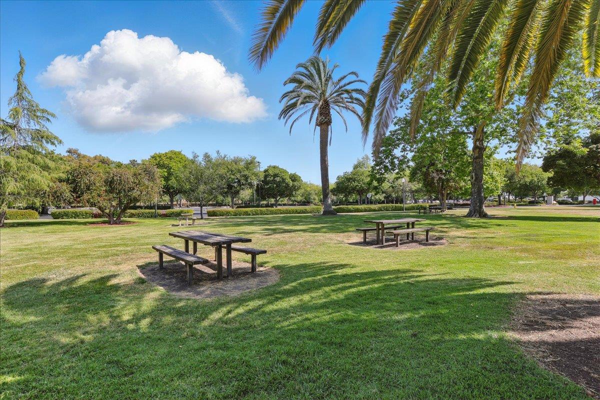Detail Gallery Image 42 of 46 For 1581 Shore Pl #1,  Santa Clara,  CA 95054 - 4 Beds | 4 Baths