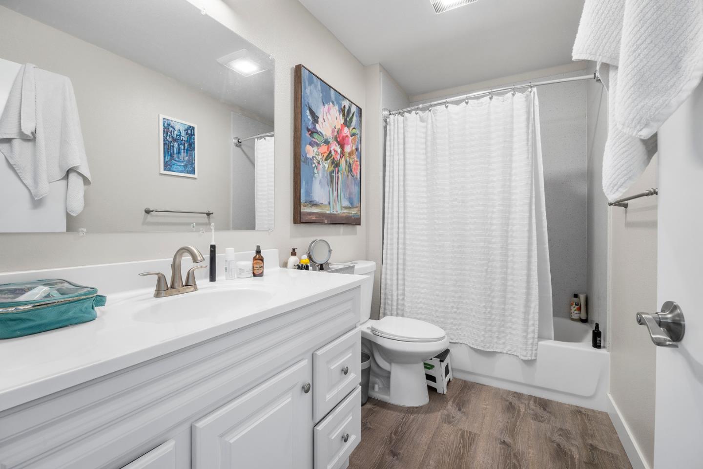 Detail Gallery Image 11 of 35 For 924 30th Ave, Santa Cruz,  CA 95062 - – Beds | – Baths