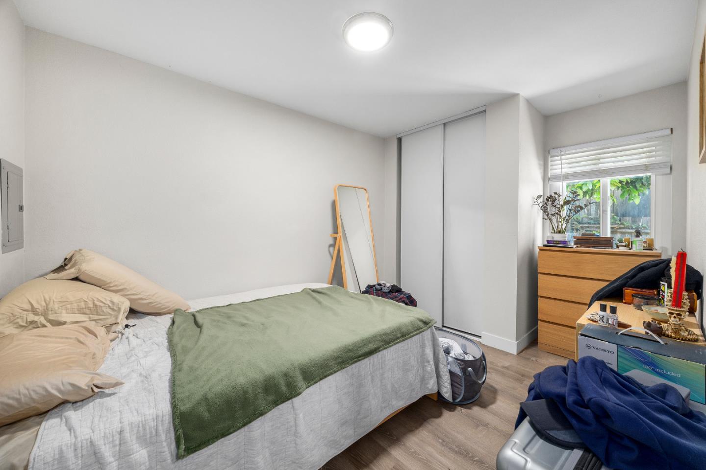Detail Gallery Image 21 of 35 For 924 30th Ave, Santa Cruz,  CA 95062 - – Beds | – Baths
