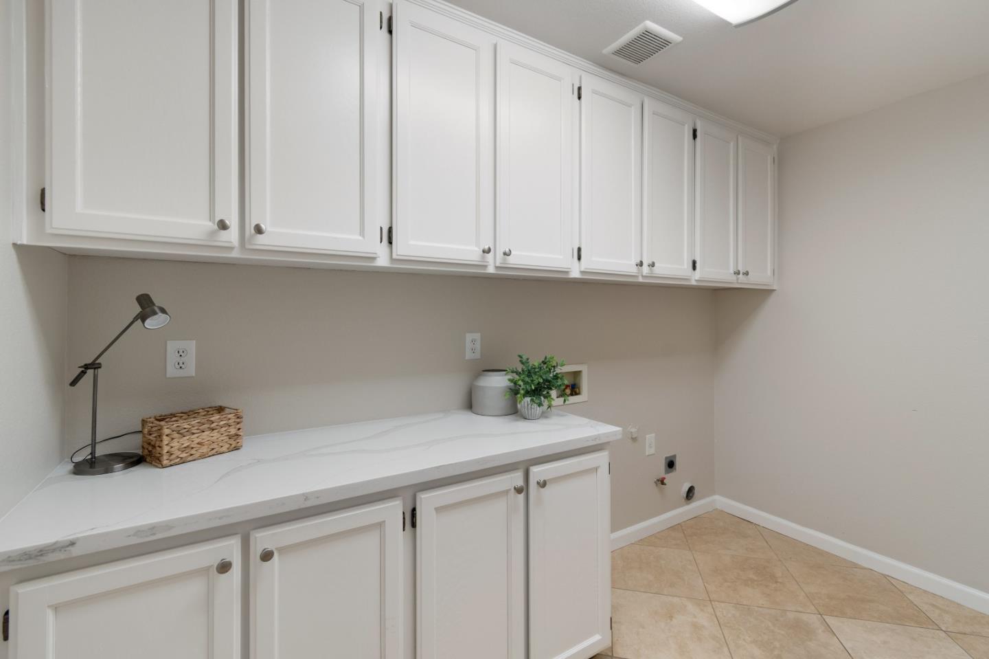 Detail Gallery Image 18 of 45 For 743 Arbor Ct, Brentwood,  CA 94513 - 4 Beds | 2/1 Baths