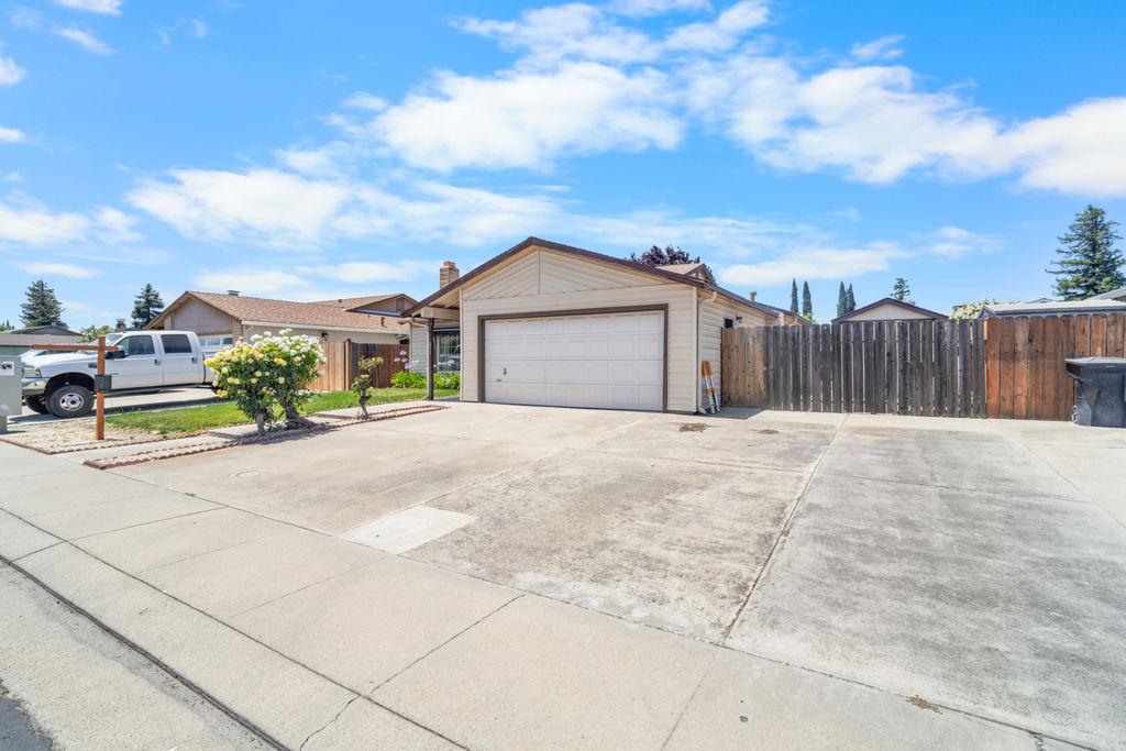 Detail Gallery Image 22 of 27 For 257 Robert Ave, Ripon,  CA 95366 - 3 Beds | 2 Baths
