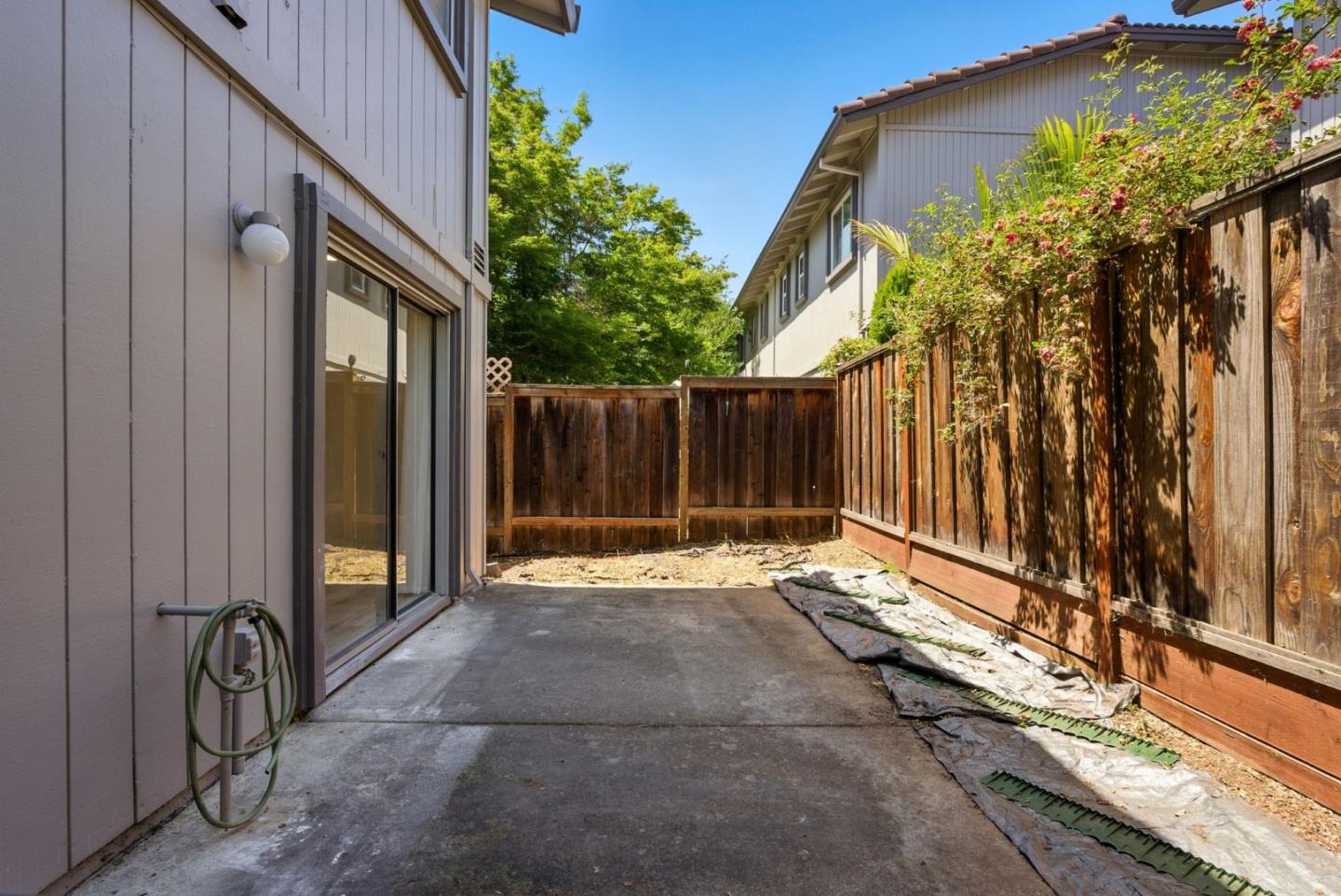 Detail Gallery Image 14 of 40 For 1739 Sapling Ct a,  Concord,  CA 94519 - 3 Beds | 2/1 Baths