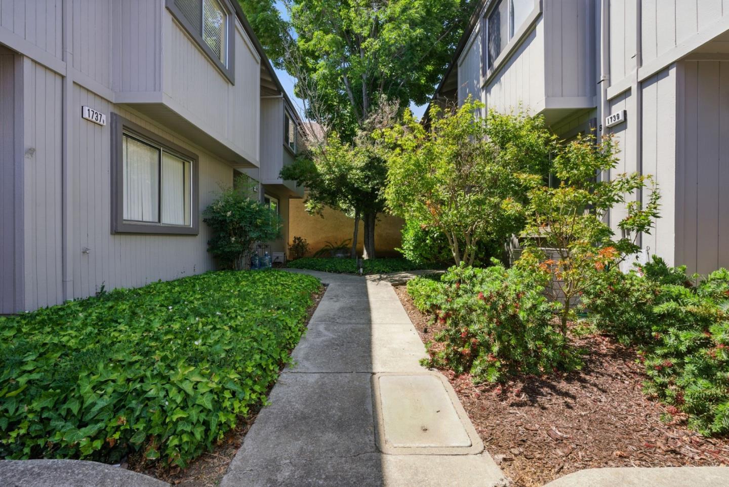 Detail Gallery Image 28 of 40 For 1739 Sapling Ct a,  Concord,  CA 94519 - 3 Beds | 2/1 Baths