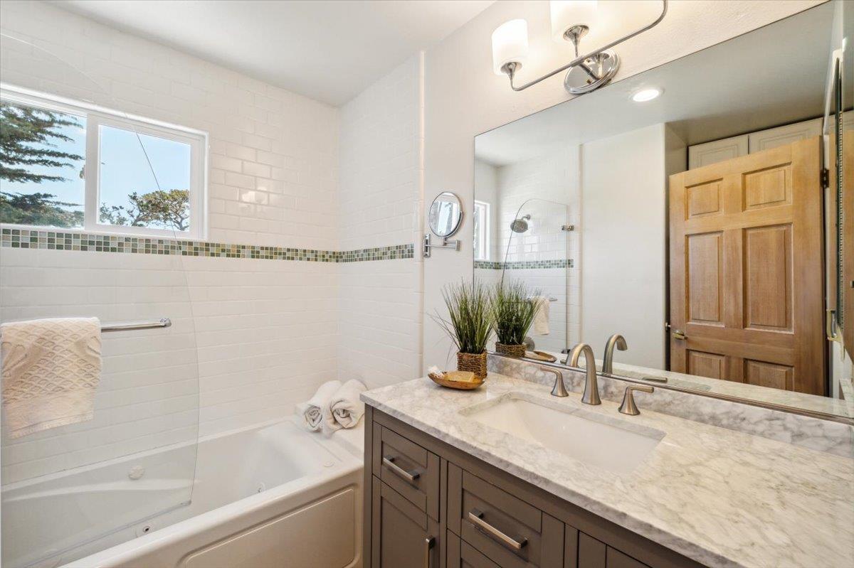 Detail Gallery Image 22 of 60 For 24826 Santa Fe St, Carmel,  CA 93923 - 3 Beds | 2 Baths