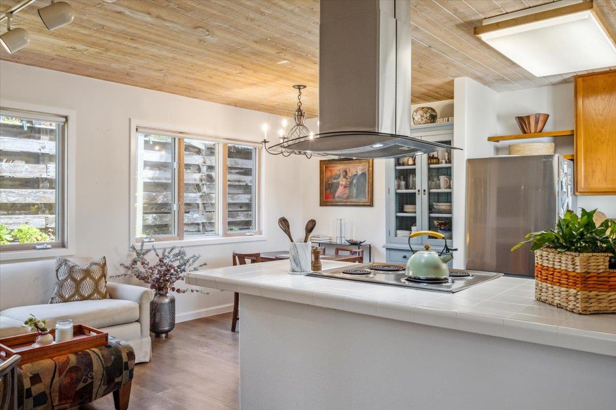 Detail Gallery Image 46 of 60 For 24826 Santa Fe St, Carmel,  CA 93923 - 3 Beds | 2 Baths