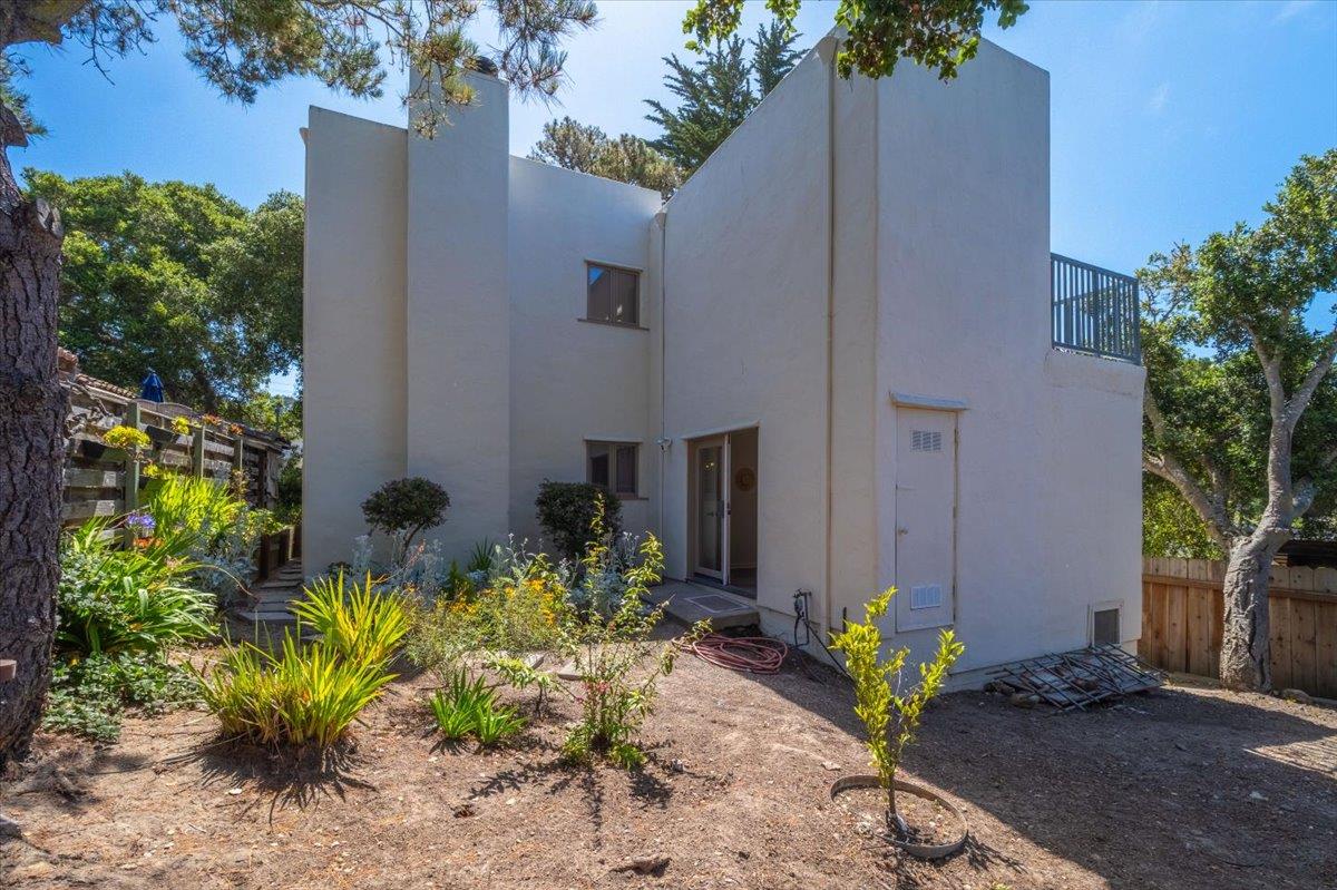 Detail Gallery Image 54 of 60 For 24826 Santa Fe St, Carmel,  CA 93923 - 3 Beds | 2 Baths