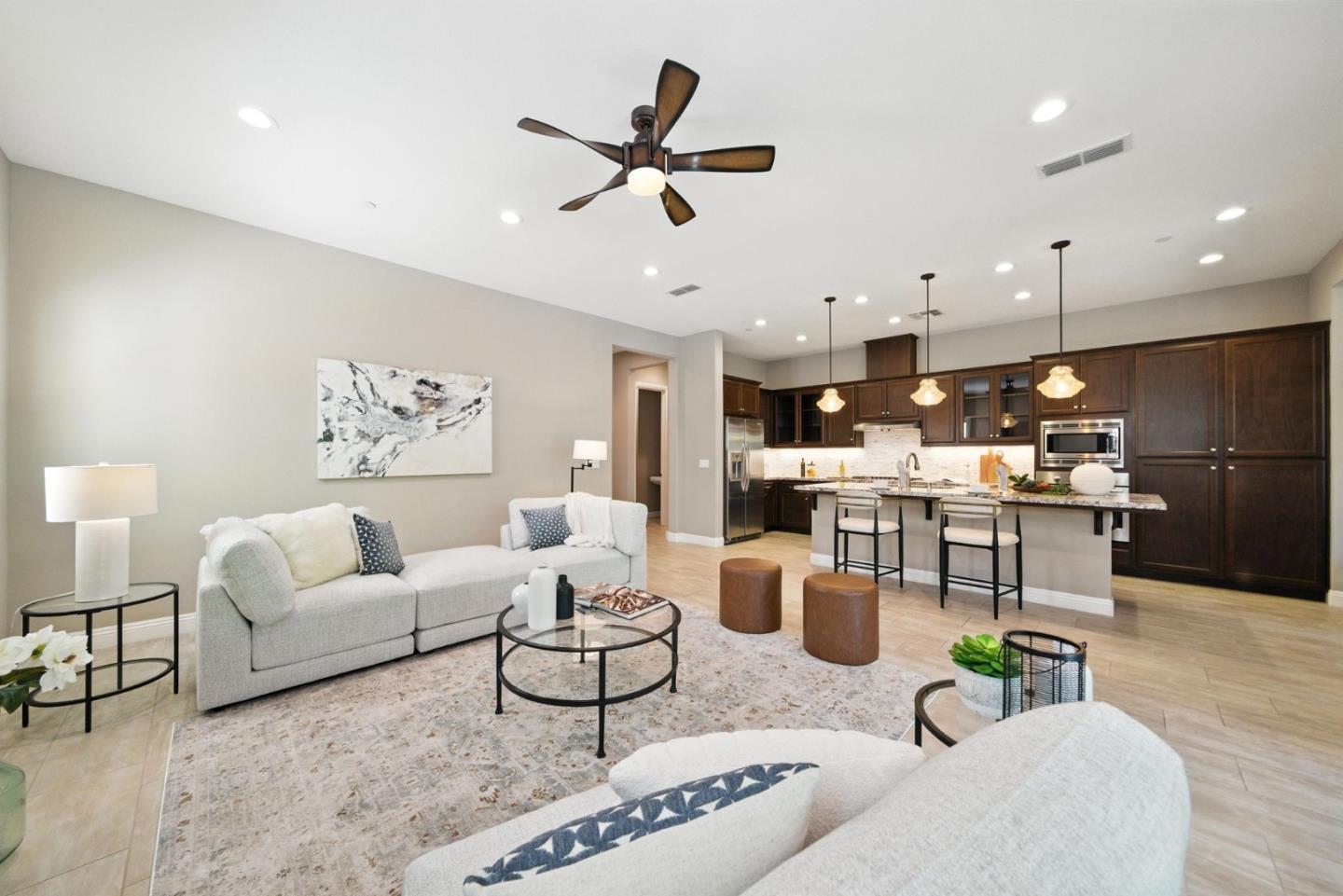 Detail Gallery Image 13 of 81 For 745 Juliann Way, Morgan Hill,  CA 95037 - 4 Beds | 3/1 Baths