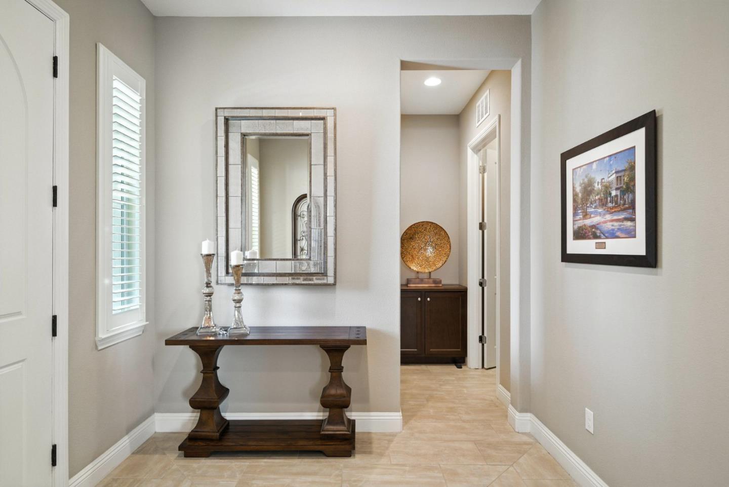 Detail Gallery Image 7 of 81 For 745 Juliann Way, Morgan Hill,  CA 95037 - 4 Beds | 3/1 Baths