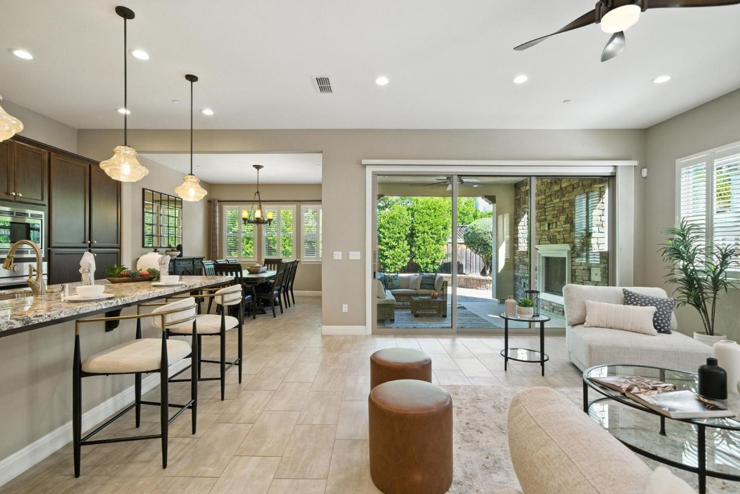 Detail Gallery Image 9 of 81 For 745 Juliann Way, Morgan Hill,  CA 95037 - 4 Beds | 3/1 Baths