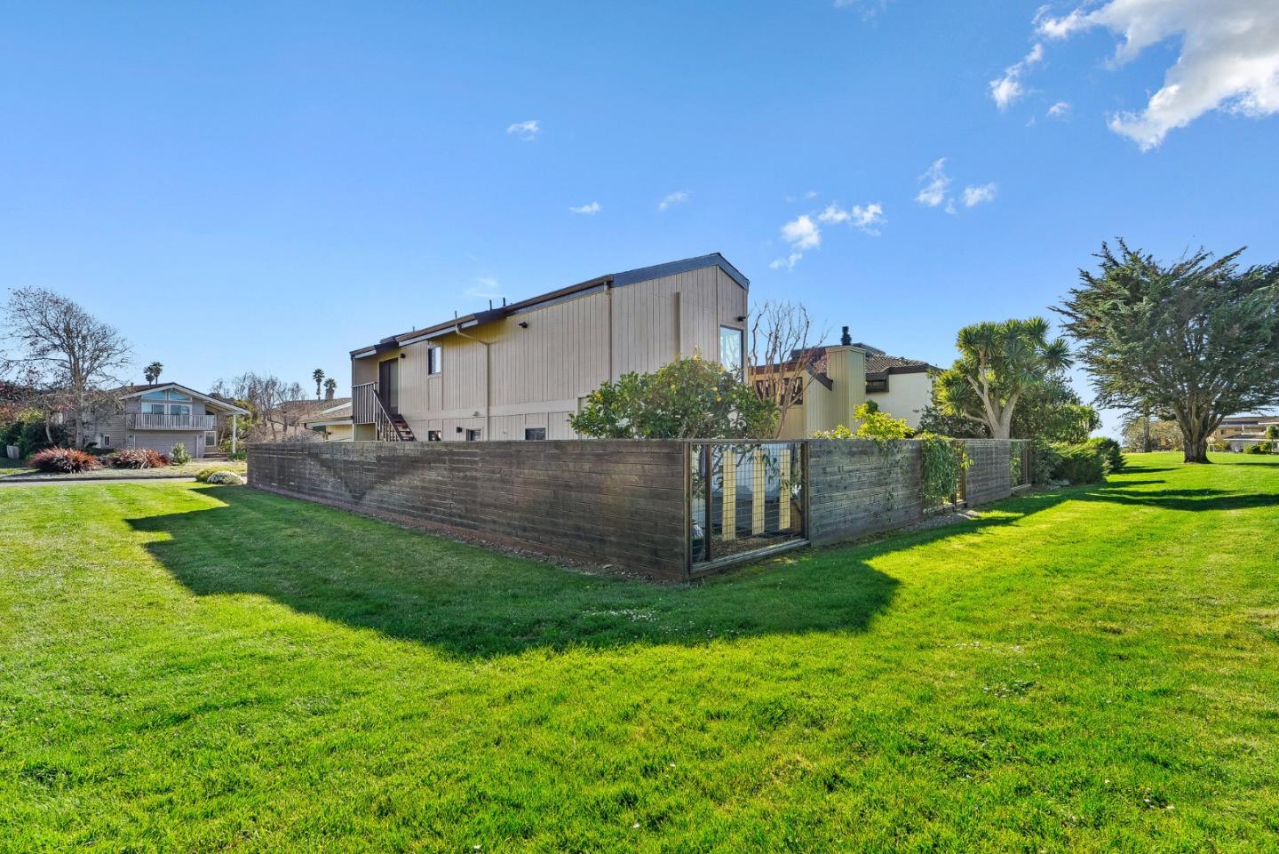 Detail Gallery Image 50 of 59 For 165 via Trinita, Aptos,  CA 95003 - 3 Beds | 2 Baths