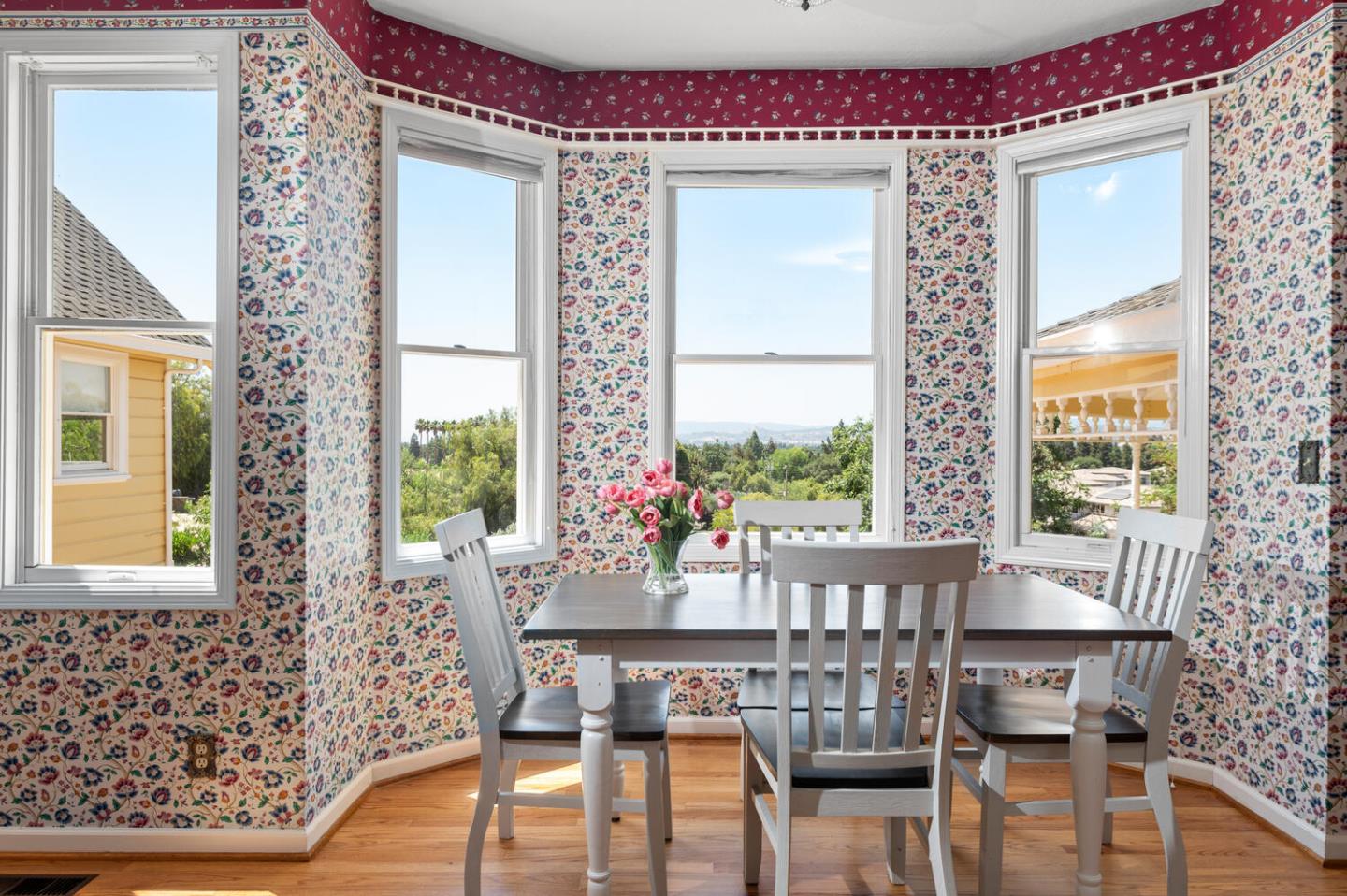 Detail Gallery Image 10 of 34 For 18150 Cochrane Rd, Morgan Hill,  CA 95037 - 4 Beds | 3/1 Baths