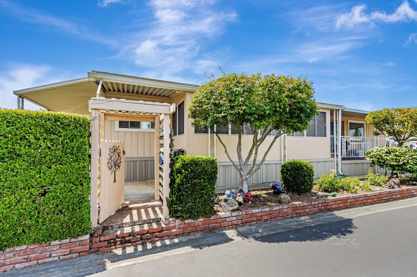 Detail Gallery Image 5 of 49 For 60 Mulberry Ct #60,  Morgan Hill,  CA 95037 - 2 Beds | 2 Baths