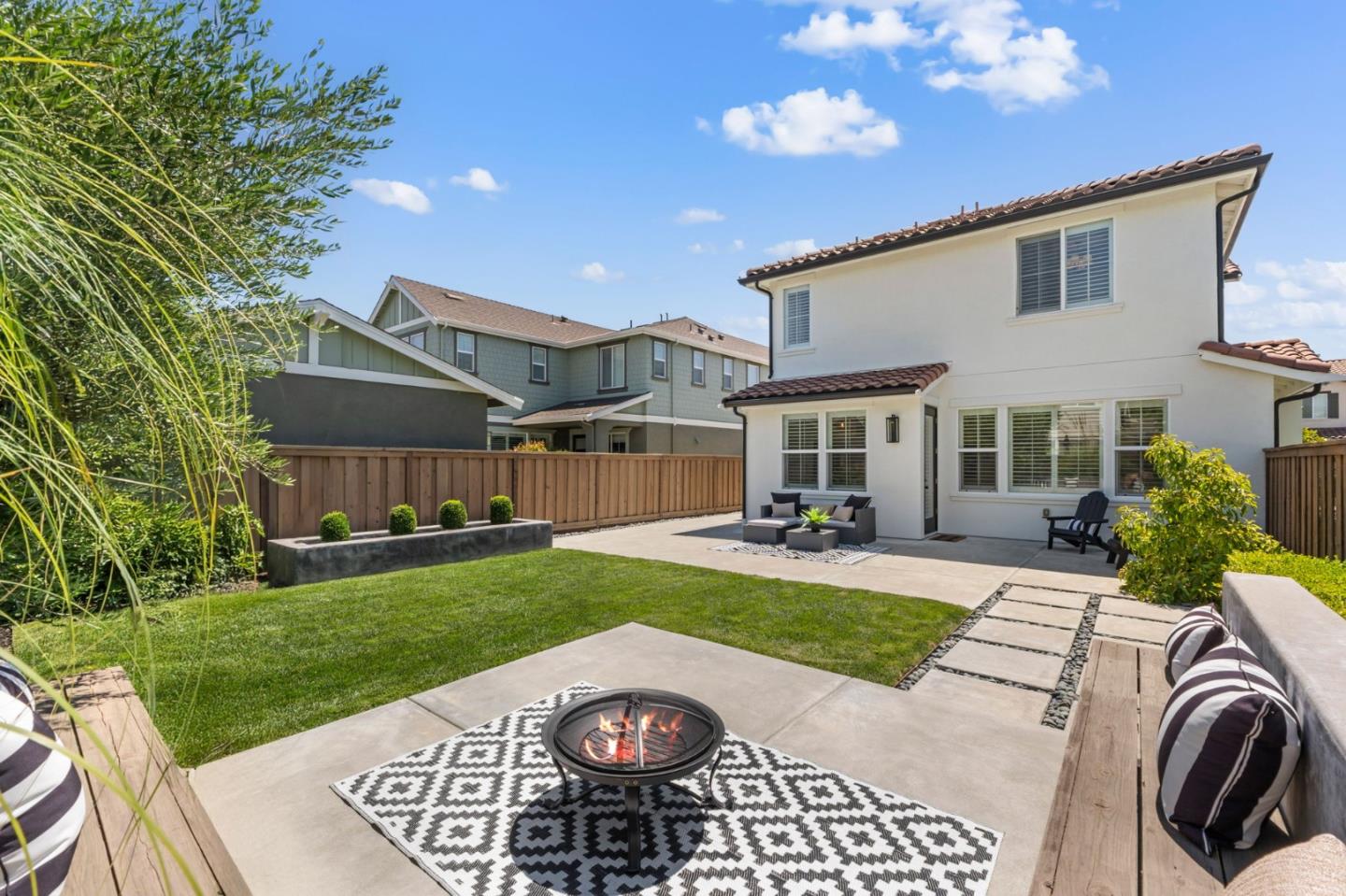 Detail Gallery Image 43 of 55 For 17920 Stoney Creek Way, Morgan Hill,  CA 95037 - 4 Beds | 2/1 Baths